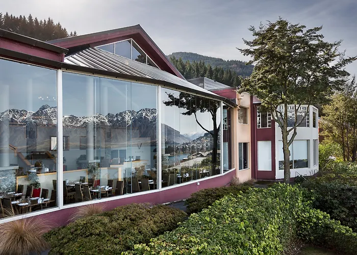 Mercure Queenstown Resort